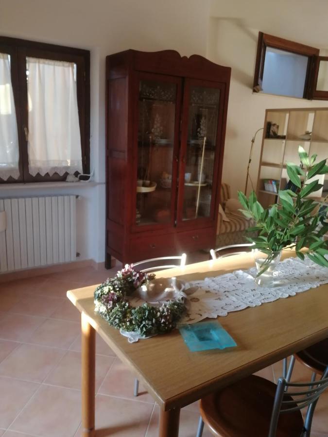 Le Carcare Villa Santo Stefano del Sole Luaran gambar